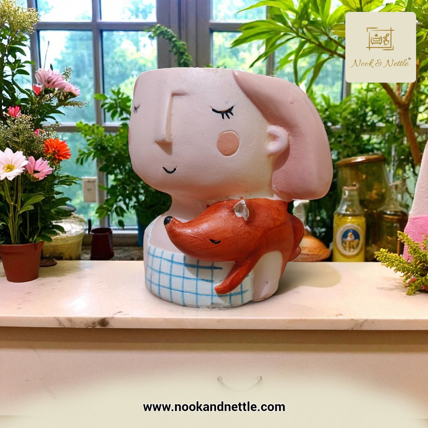 N&N Handcrafted Beautiful Girl Planter Pot for Home & Office Décor